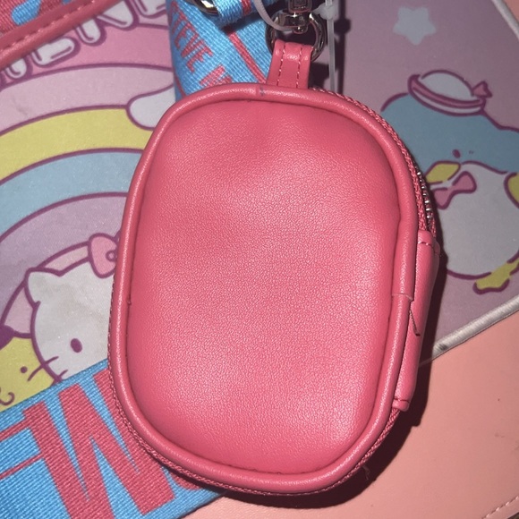 Steve Madden Tote - Picture 5 of 7